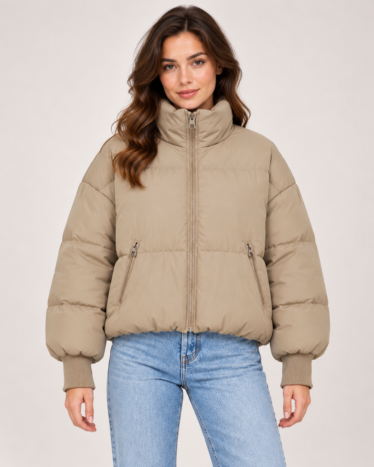 Women's cropped puffer jacket in khaki